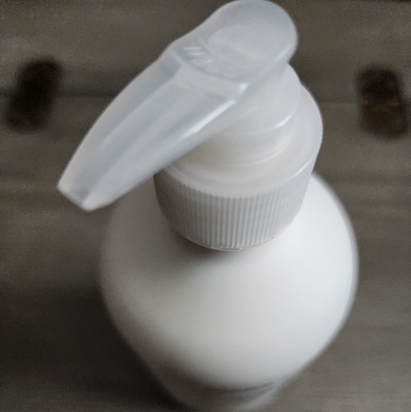 Grown Alchemist Color Protect Shampoo - Picture 6 of 6